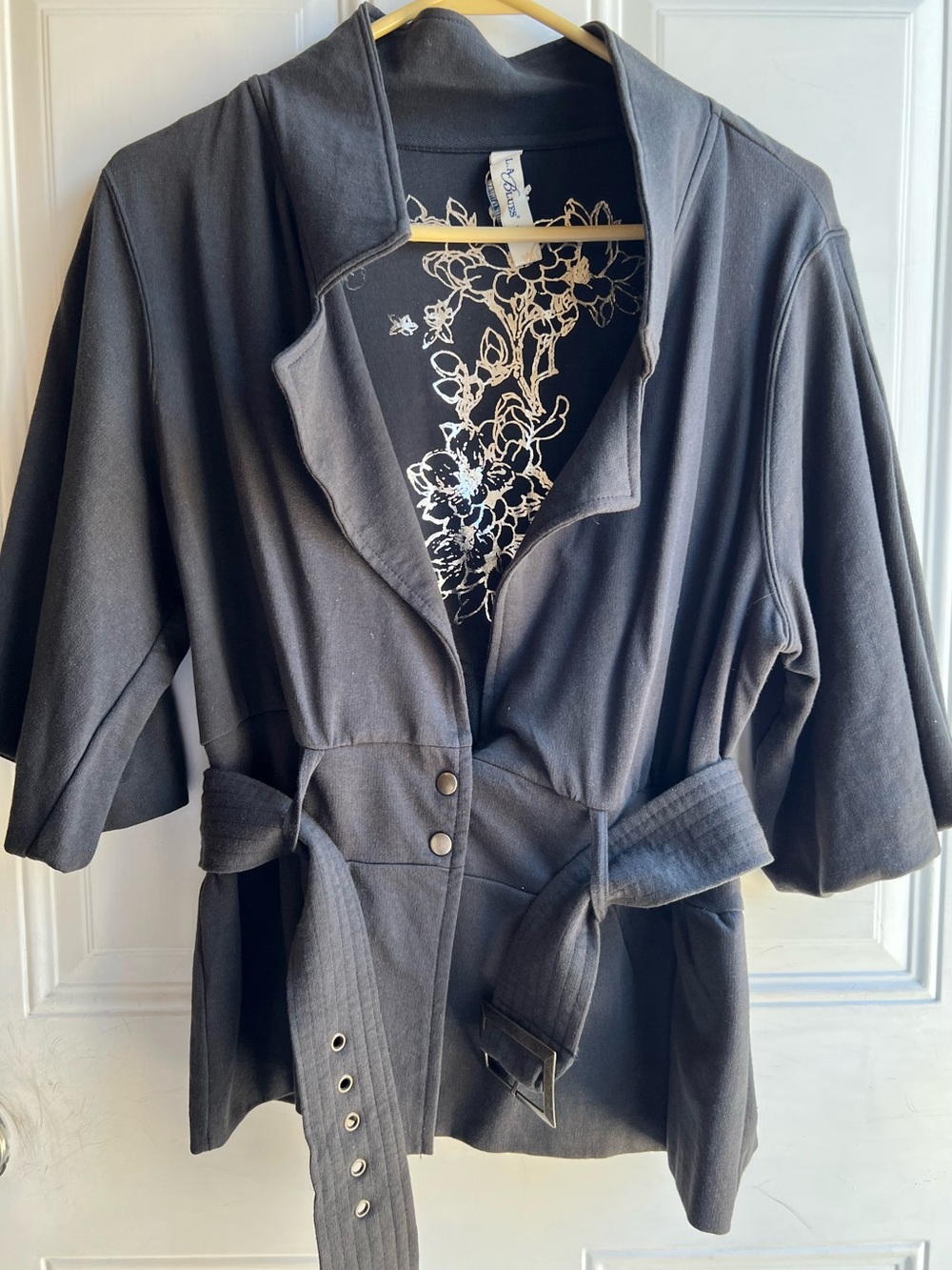 Vince Charcoal Short-Sleeve Belted Trench Jacket
